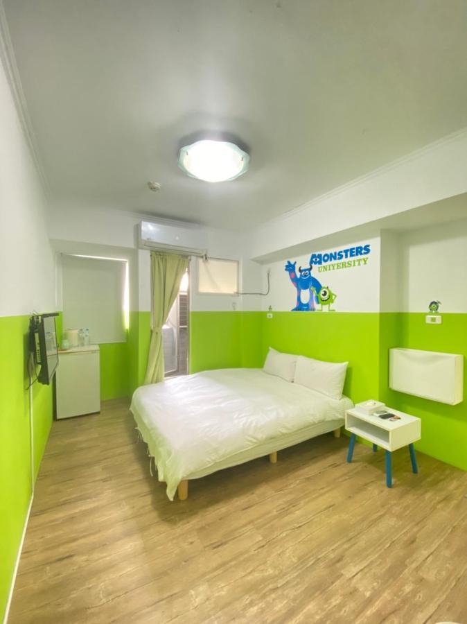 Fj Minihouse Apartamento Taichung Exterior foto