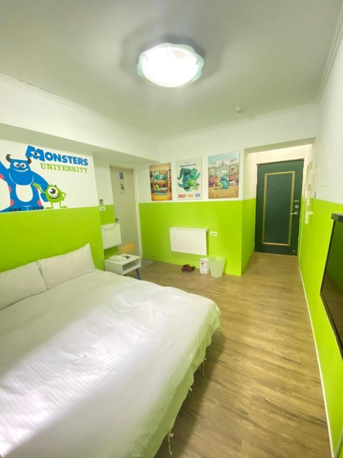 Fj Minihouse Apartamento Taichung Exterior foto